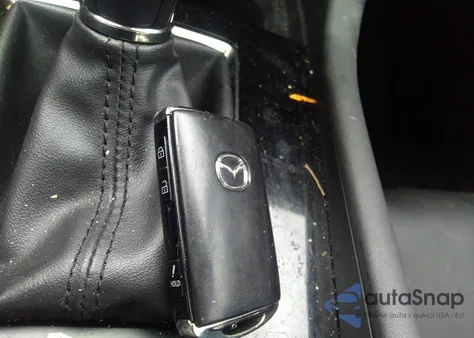 2020 Mazda Mazda3 Hatchback Preferred Package from USA, damaged, VIN JM1BPBMM2L1164359